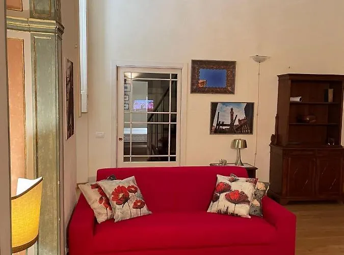 Palazzo Bianchi Bandinelli By Francigenaapartments