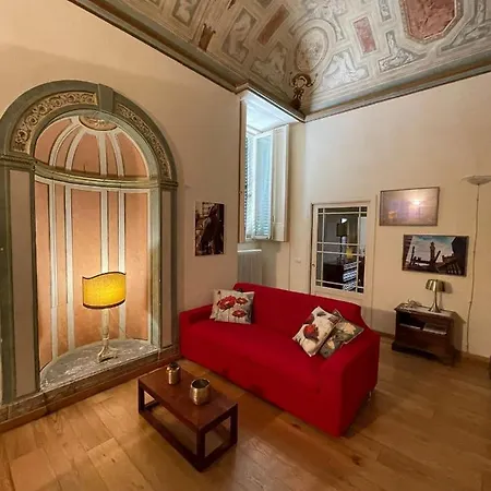 Apartment Palazzo Bianchi Bandinelli By Francigenaapartments
